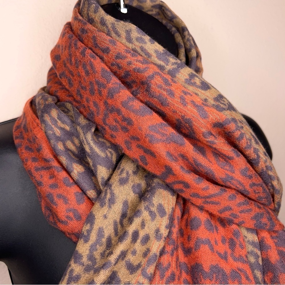 Charlie Paige Scarf Multicolored Leopard Print Red Orange Golden Beige Boho - Picture 9 of 11